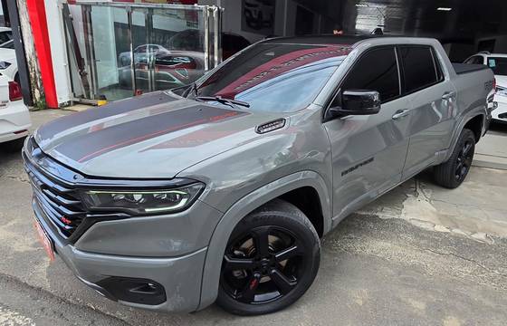 RAM RAMPAGE 2.0 HURRICANE 4 TURBO GASOLINA R/T 4X4 AUTOMÁTICO